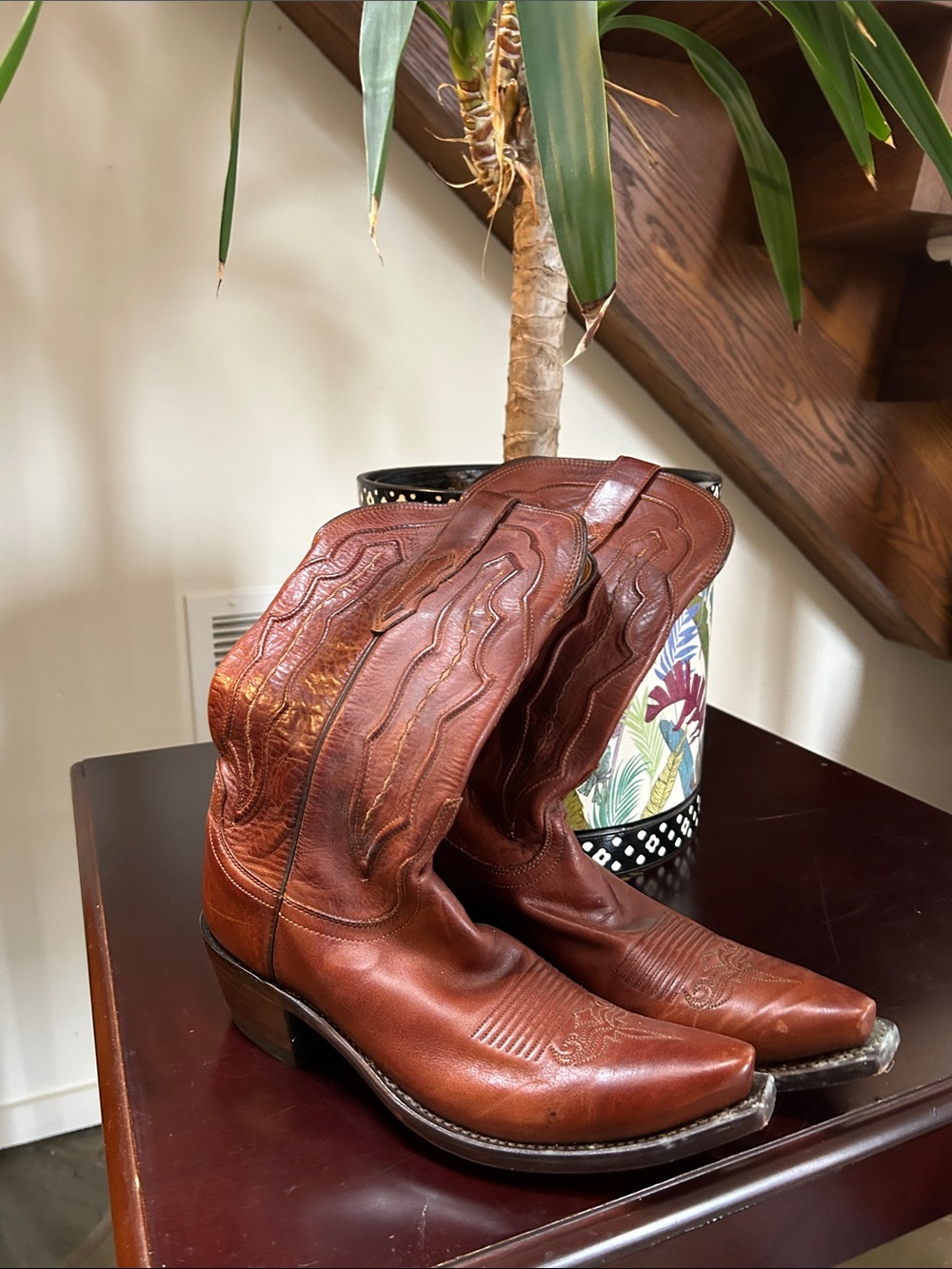 Lucchese Brown Leather Western Cowboy Boots
